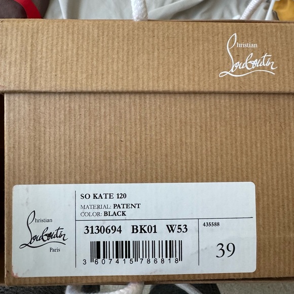 Red Bottom Classic Heels - Picture 5 of 5